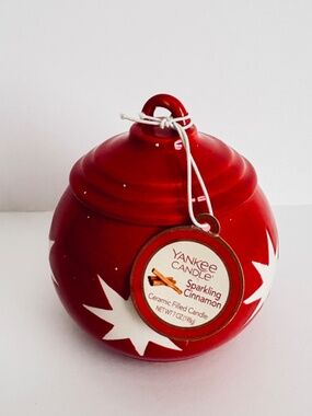 Yankee Candle Christmas Red Ball Ornament Ceramic Filled Candle Cinnamon